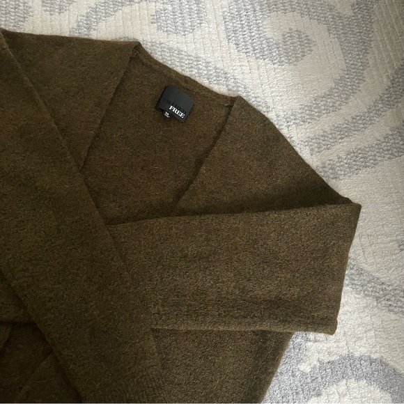 Aritzia Wilfred Free Aronson long Sweater cardigan - Picture 3 of 7